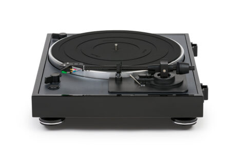 Проигрыватель винила Thorens TD 102 A high gloss black — изображение 3