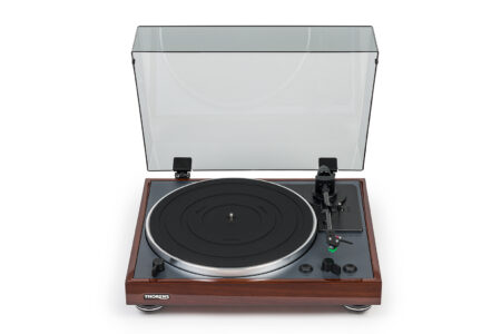 Проигрыватель винила Thorens TD 102 A high gloss walnut — изображение 4