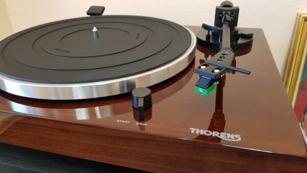 Проигрыватель винила Thorens TD-202 (TP71, AT95E) high gloss walnut — изображение 8