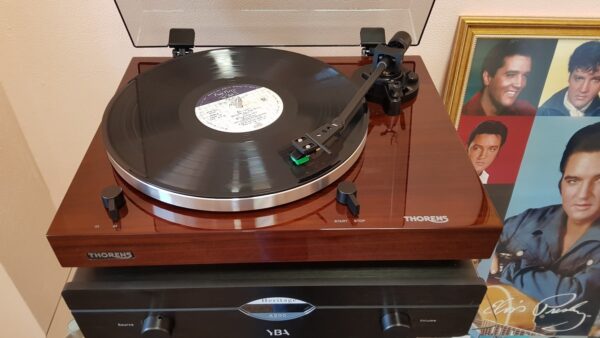 Проигрыватель винила Thorens TD-202 (TP71, AT95E) high gloss walnut — изображение 9