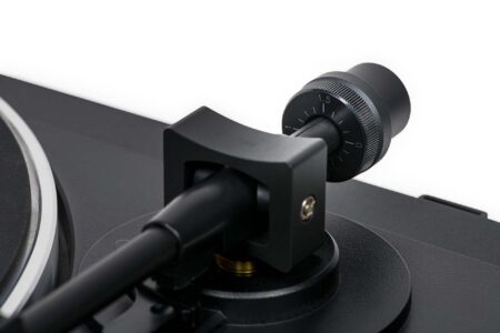 Проигрыватель винила Thorens TD 101 A mat black — изображение 9