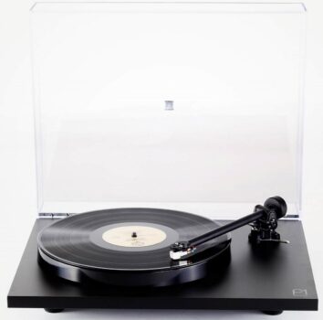 Rega Planar 1 black — изображение 2
