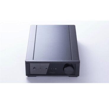 Rega io Amplifier Black, интегральный усилитель — изображение 2
