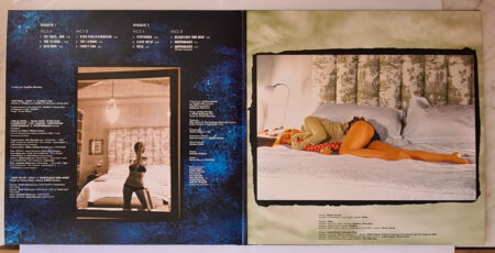 LP: Mylene Farmer — «Bleu Noir» (2010/2022) [2LP Picture Disc] — изображение 4