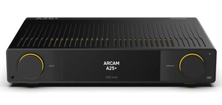 Arcam A25+, интегральный усилитель c Bluetooth и Auracast